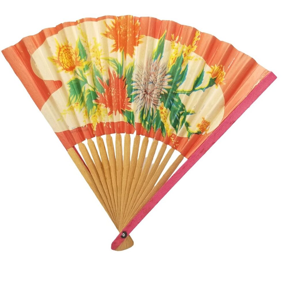 Vintage Folding Paper Fan Taiwan Republic of China Flowers Floral Fold out Asian